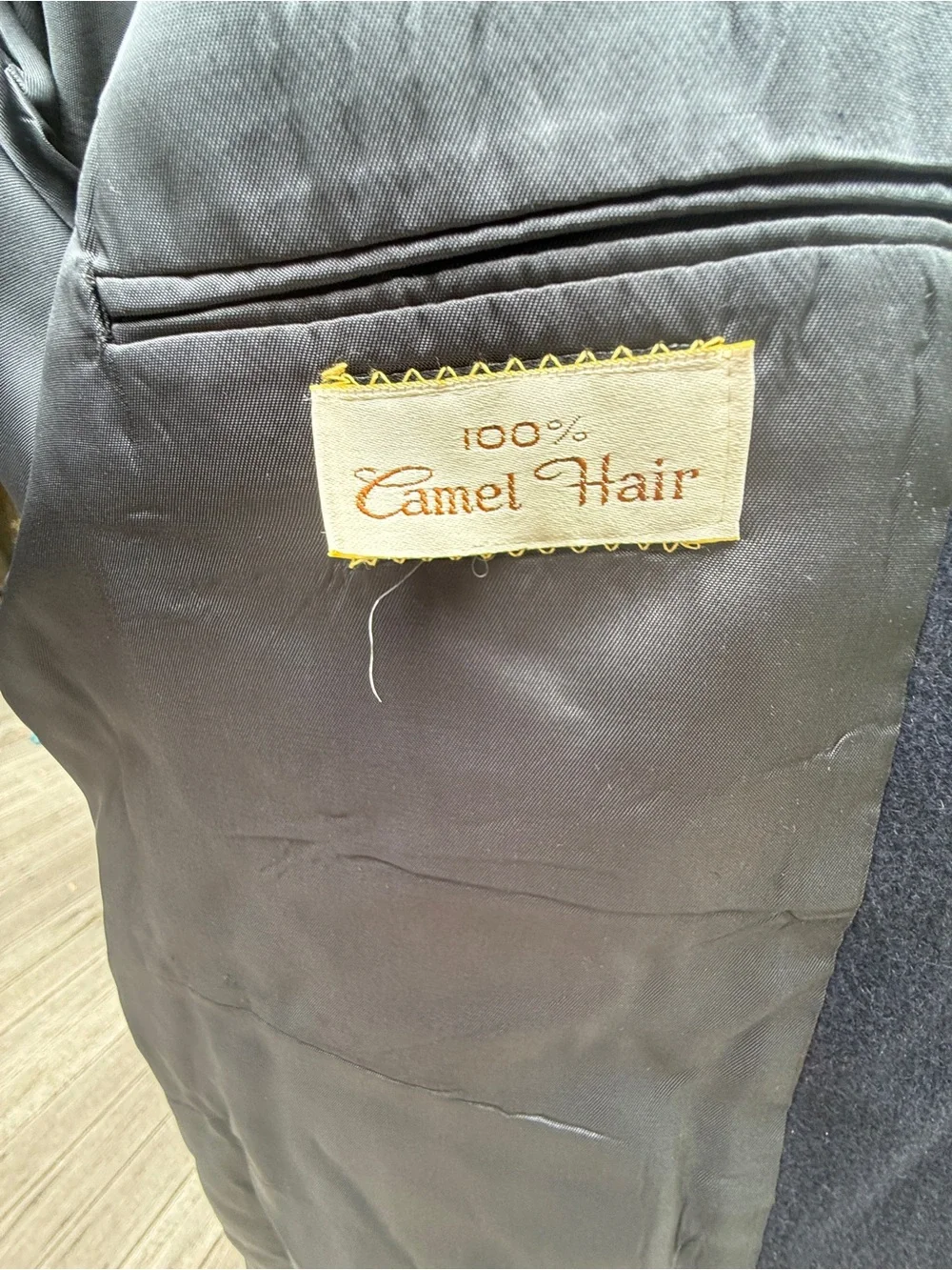 VTG Embassy Square 100% Camel hair timeless sports coat. Navy. Made in the USA